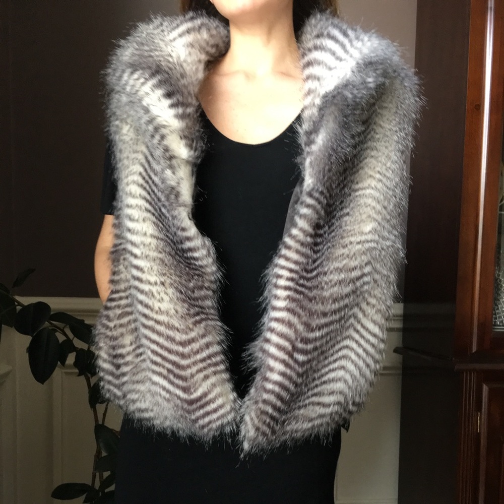 BB Dakota Faux Fur Vest
